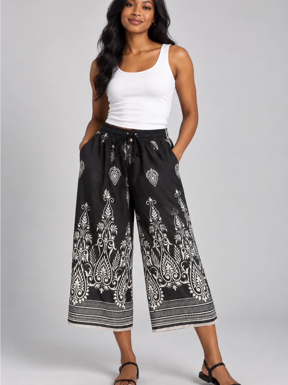 Black Wide-Leg Printed Crop Pants with White Paisley Motif